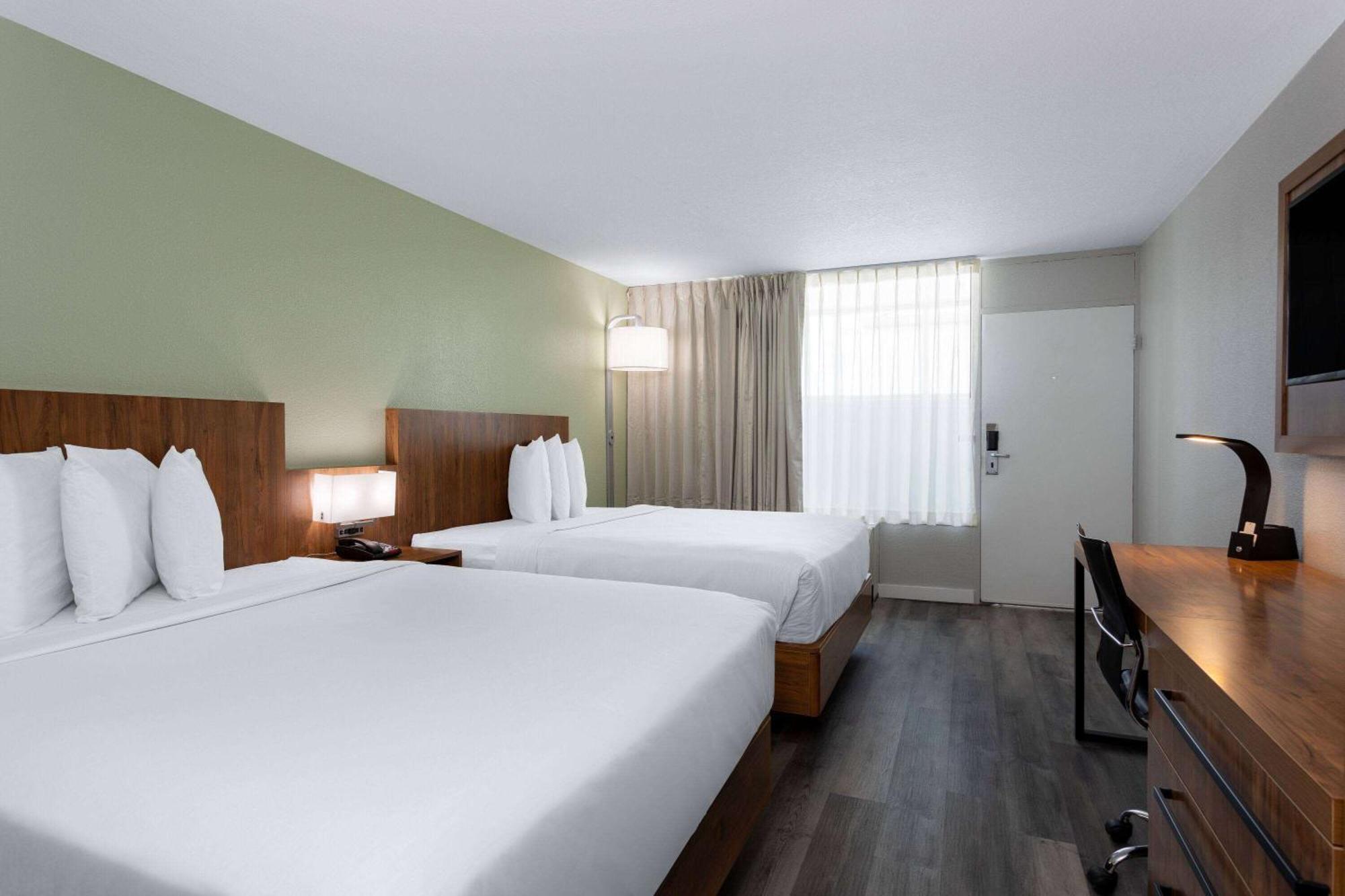 Ramada By Wyndham Altamonte Springs Near I-4 Exterior foto